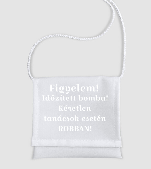  minta fehér pólón