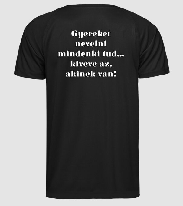  minta fekete pólón