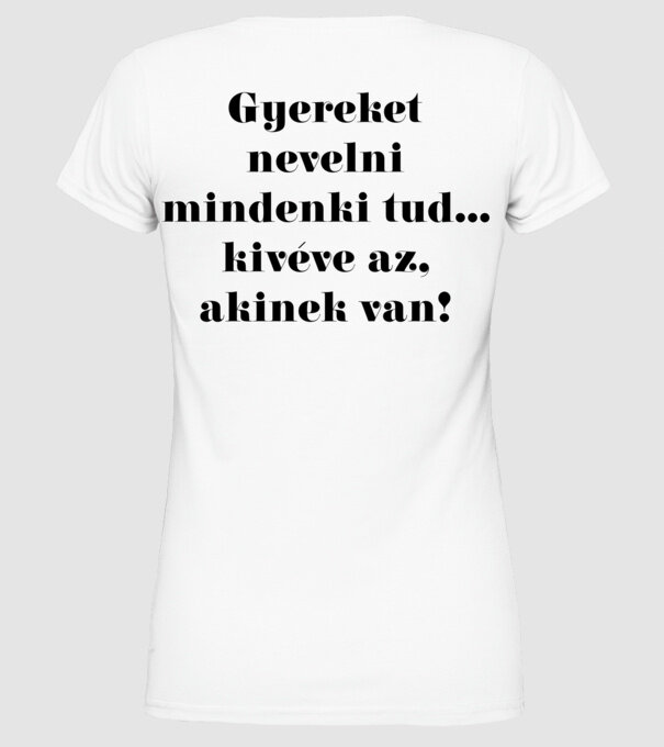  minta fehér pólón
