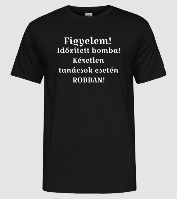  minta fekete pólón