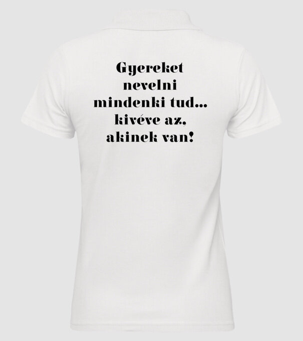  minta fehér pólón