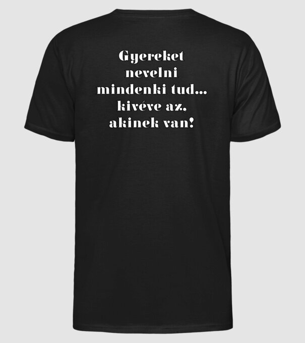  minta fekete pólón