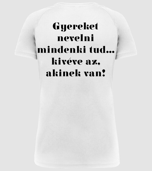  minta fehér pólón