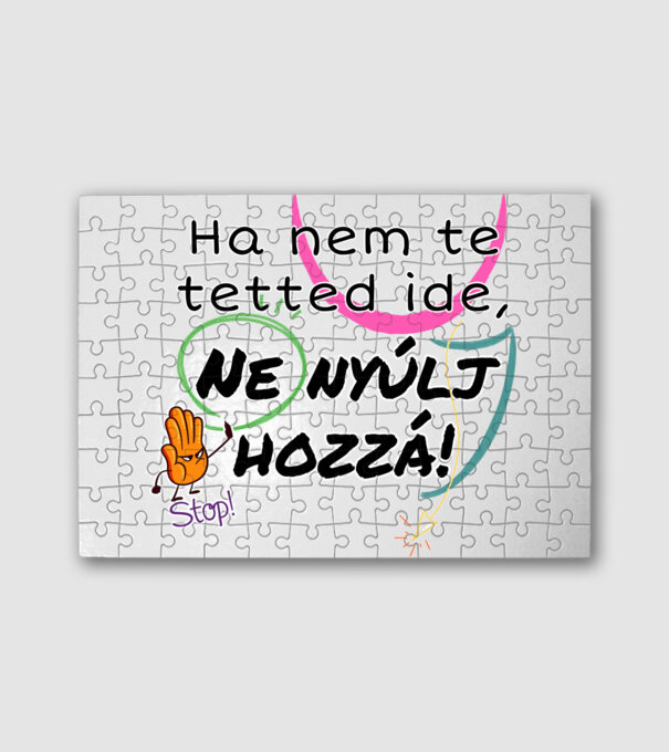  minta fehér pólón